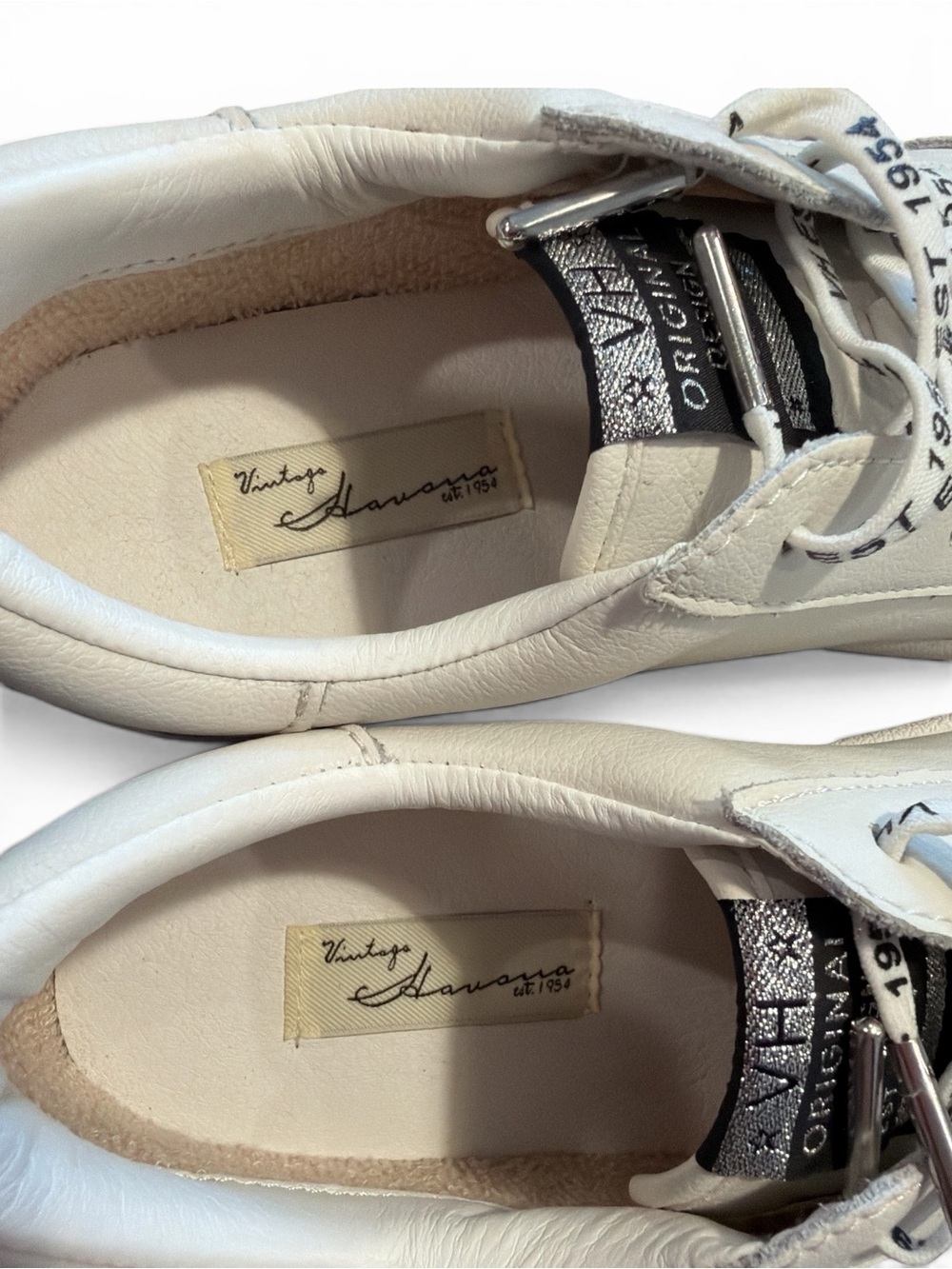 Vintage Havana Serenity Sneaker Womens Size 11 Off White Slip On Low Top Comfort - Picture 10 of 11